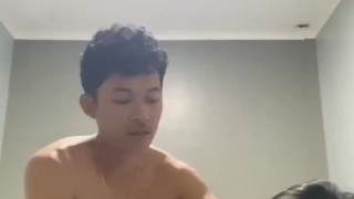 Doggy Cewek Rambut Panjang Bilang Crot Luar Sayang