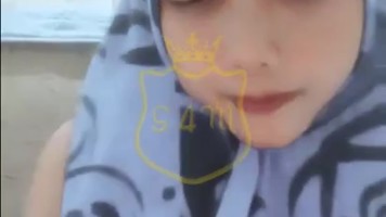 Bokep Jilbab – Siaran Langsung Mbak Cici Hijabers Mandi Nih Telanjang