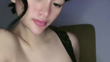 Susu Ngaceng Bayigula Enak di Kenyot Mango